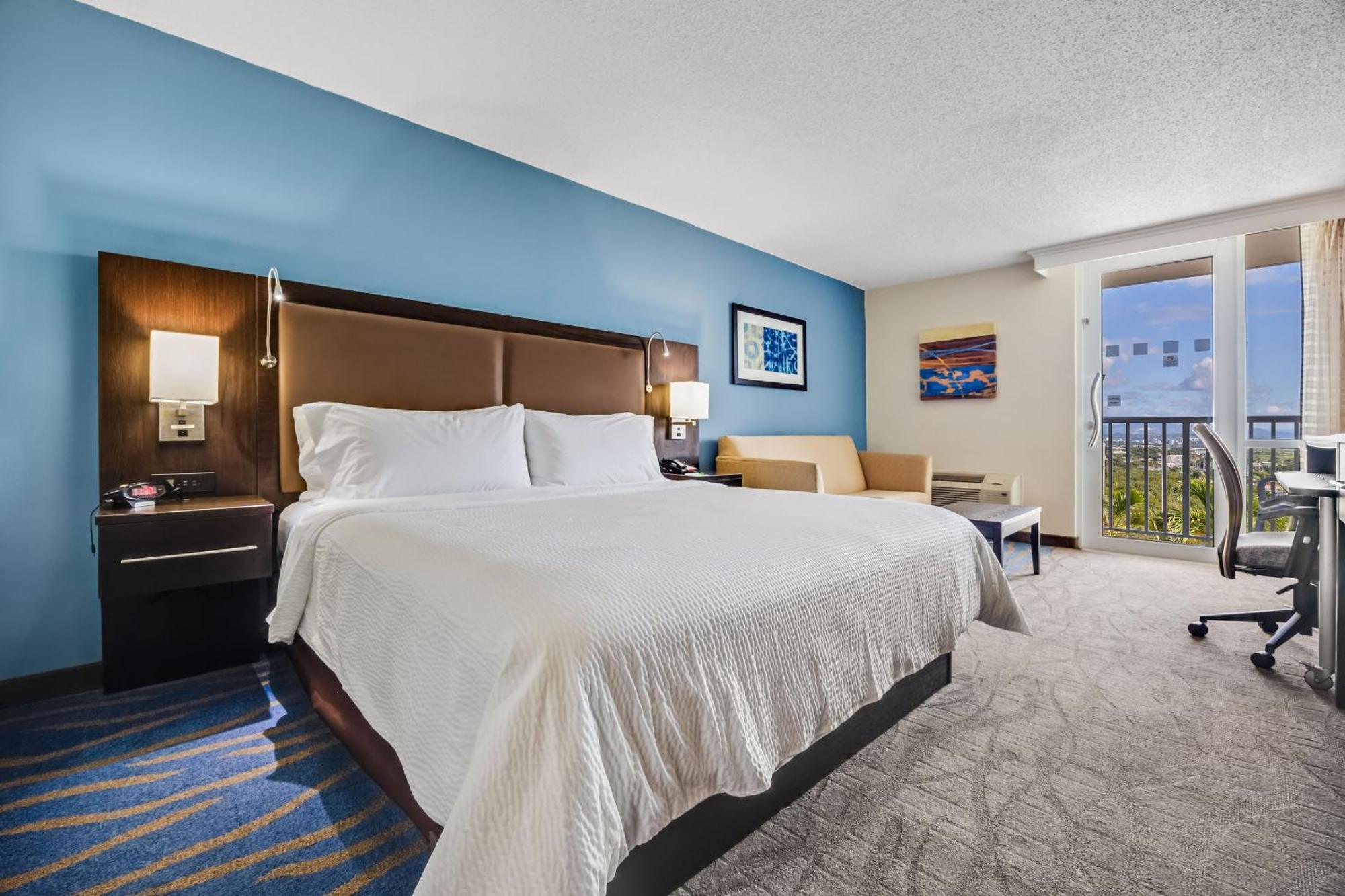 Holiday Inn Ponce & El Tropical Casino By Ihg Екстер'єр фото