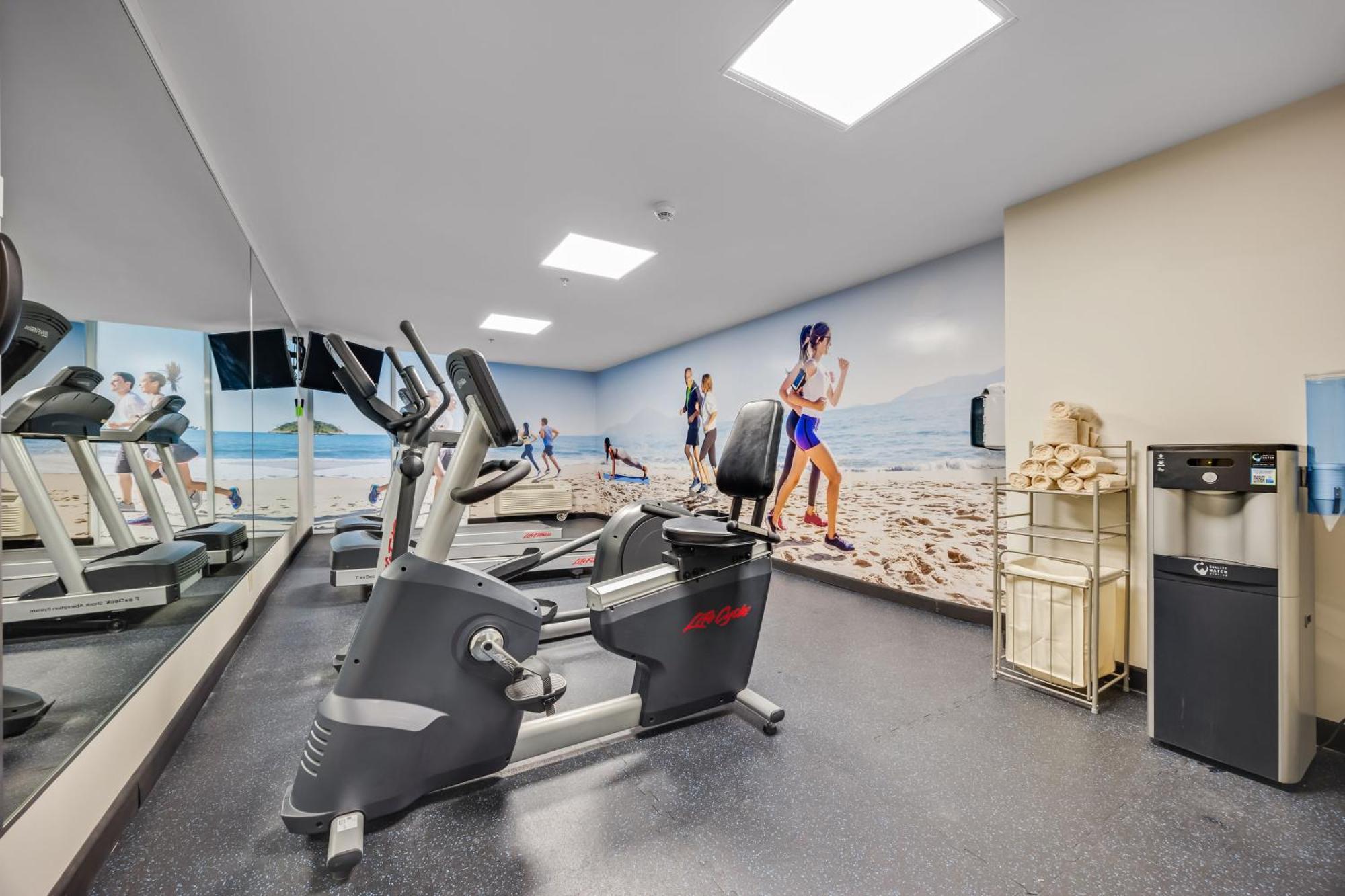 Holiday Inn Ponce & El Tropical Casino By Ihg Екстер'єр фото
